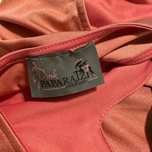 Salmon color, fit and flare dress. Size Medium. Worn only once. - Picture 4 of 9